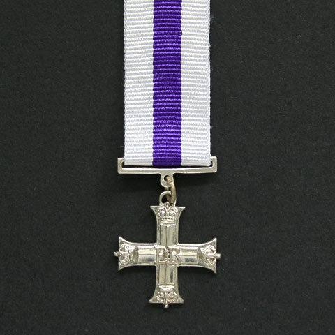 Miniature Military Cross EIIR